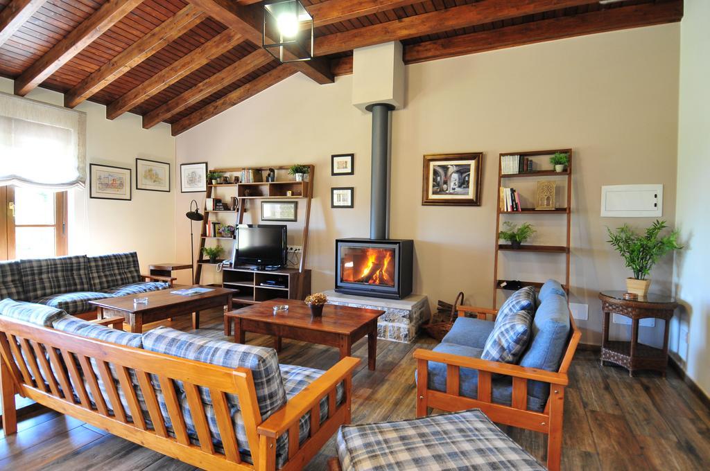 Casas Rurales El Llugaron Miravalles Buitenkant foto
